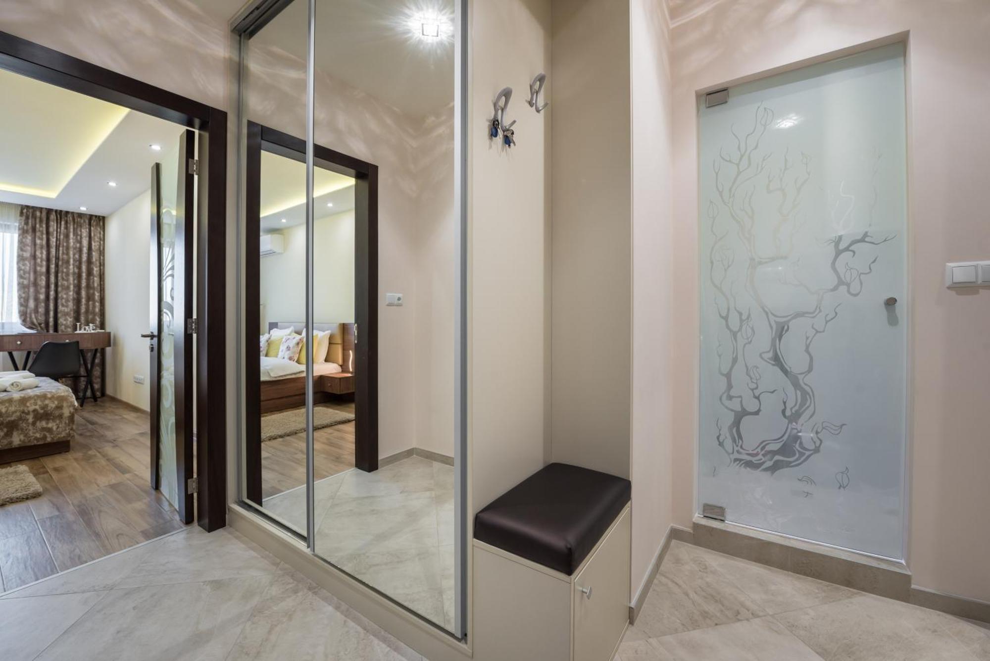 Apartments Cats Varna Rom bilde